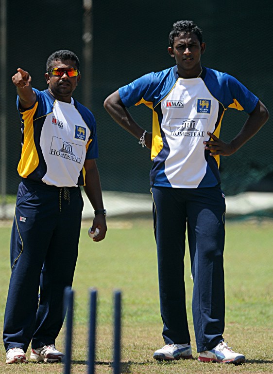 Herath and Mendis at a practise session ahead of WT20 final - Island Cricket