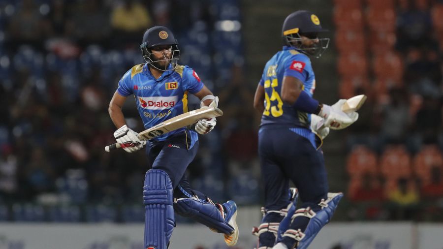 How inexperienced was Sri Lanka compared to Bangladesh?