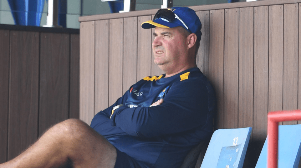 Sri Lanka cricketers 'have lost confidence' in coach Arthur — report