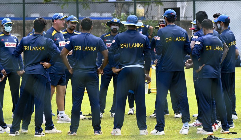 Johns. on X: Sri Lankan team jersey for the T20 World Cup 2022