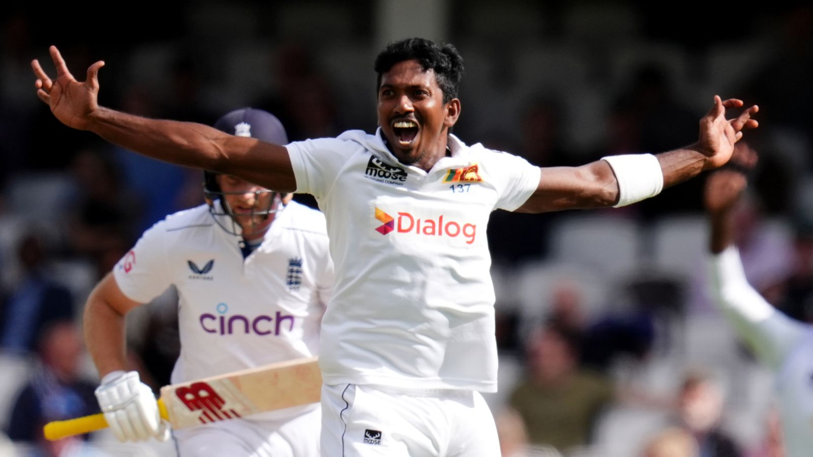 Sri Lanka closing in on famous victory after England batting collapse on enthralling day three